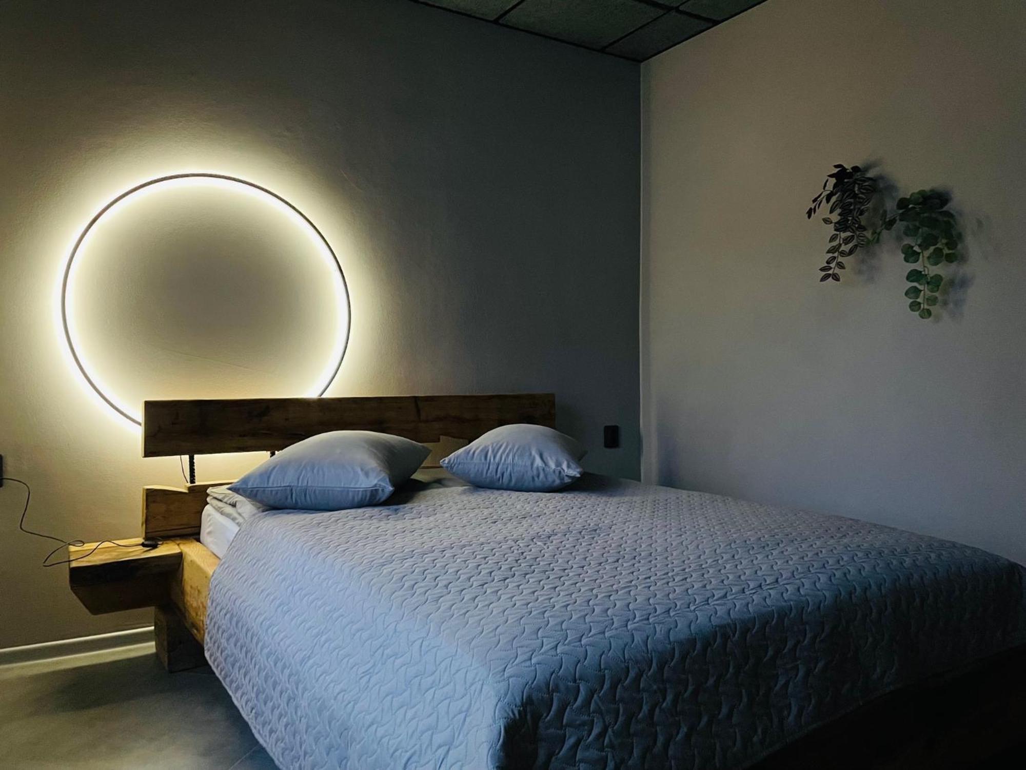 Brivibas Residence - North & South, Free Privat Parking, Free Wifi, Self Check-In Riga Buitenkant foto