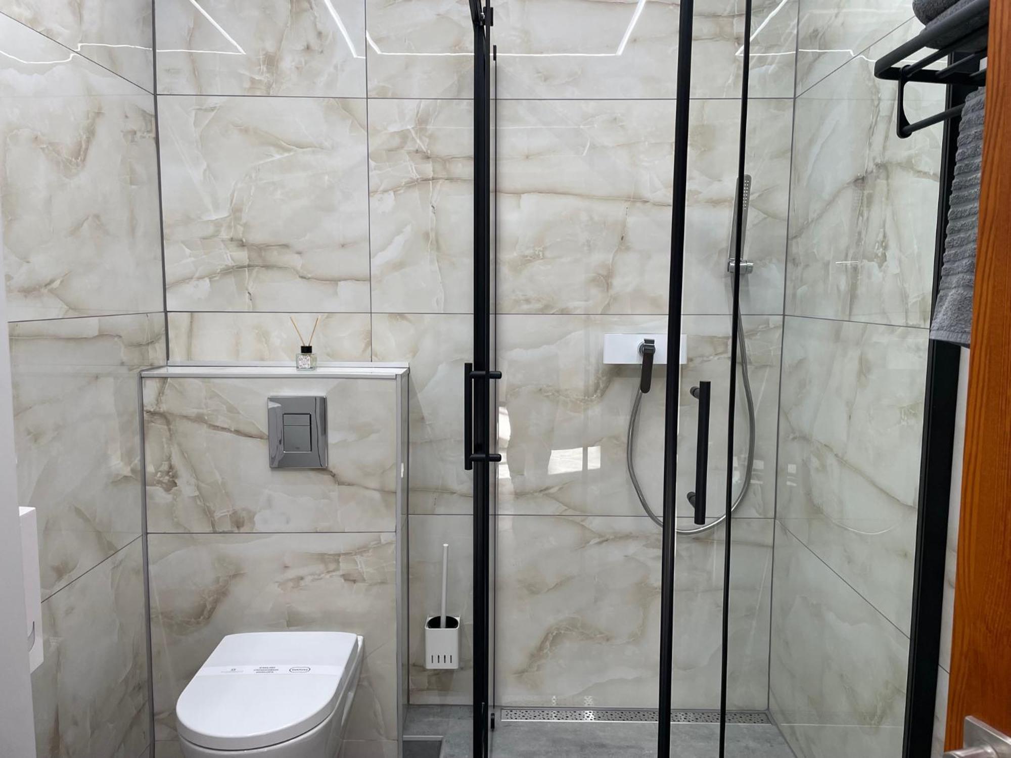 Brivibas Residence - North & South, Free Privat Parking, Free Wifi, Self Check-In Riga Buitenkant foto